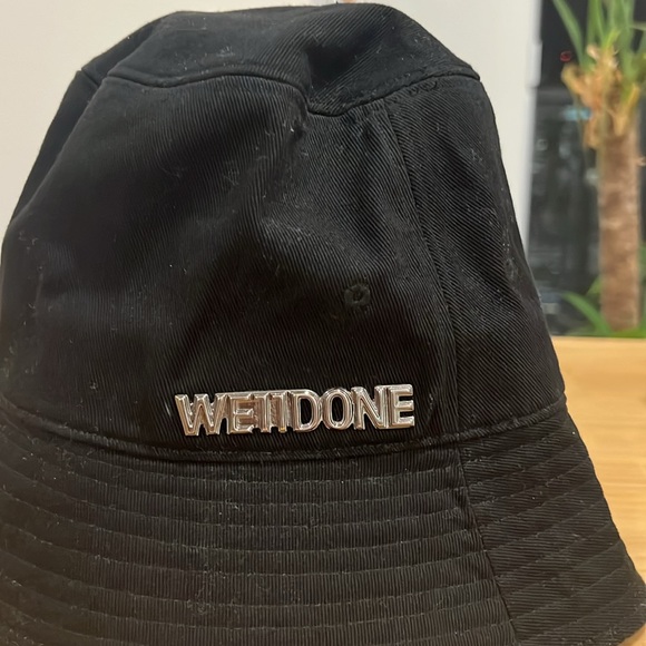 We11done black bucket hat unisex - Picture 2 of 4